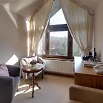 Guest house Nad Wodospadem & Wellness Jagniatkow 4*