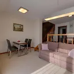 Nad Wodospadem & Wellness Jagniatkow Guest house 4*