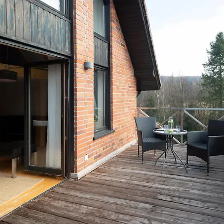Nad Wodospadem & Wellness Jagniatkow Guest house