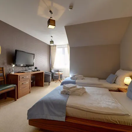Nad Wodospadem & Wellness Jagniatkow Guest house