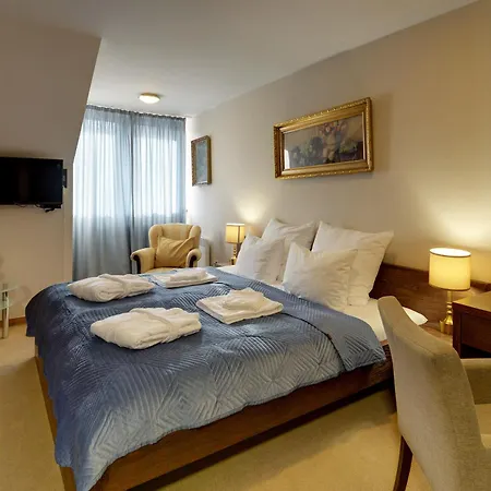Affittacamere Nad Wodospadem & Wellness Jagniatkow 4*