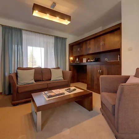 Nad Wodospadem & Wellness Jagniatkow Guest house