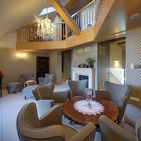 Guest house Nad Wodospadem & Wellness Jagniatkow 4*